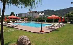 Santa Helena Hotel (Adults Only)